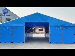 Boîte à chevaux en métal portable à l'extérieur abri stable pour chevaux remplissant le panneau avant en PVC avec un hangar