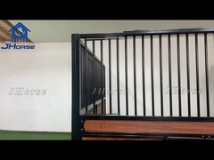 Équipement de saut de cheval réglable