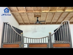 Panneaux stables personnalisés pour chevaux de bambou Caisse stable adaptée au bétail Taille de porte personnalisée