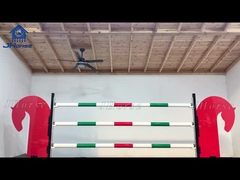 Facilité de déplacement Équipement d'activité équine Produits pour chevaux Éducation des chevaux Sauts spectaculaires