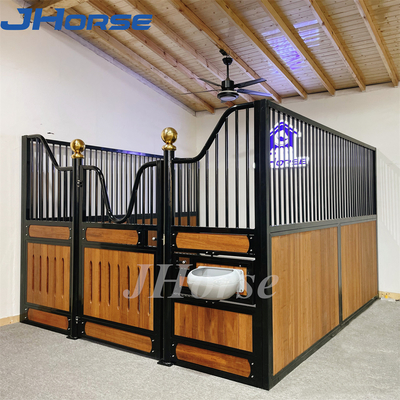 La stalle à haute densité de grange lambrisse la boîte durable Front Panels Stable de portes de cheval