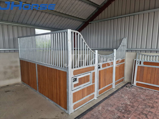 Cadre en acier, chevaux, étagère, portes pivotantes, style personnalisé, durable, bambou