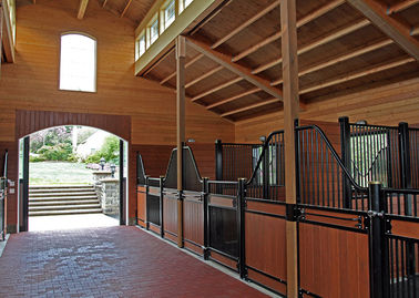 Poudre noire enduisant les stalles modulaires de cheval, stalles supplémentaires en bambou de cheval de Premade