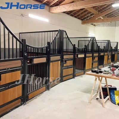 Forteur personnalisée, belles et stables, façades en bois avec porte coulissante ou porte coulissante pour fermes