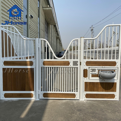 Largeur de panneau stable pour cheval personnalisé Durable et polyvalent pour vos besoins équestres